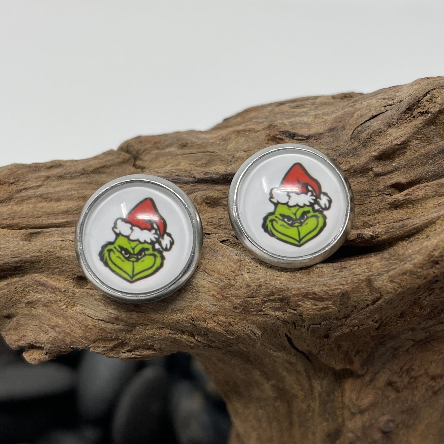 Glass cabochon studs - Christmas and New Years