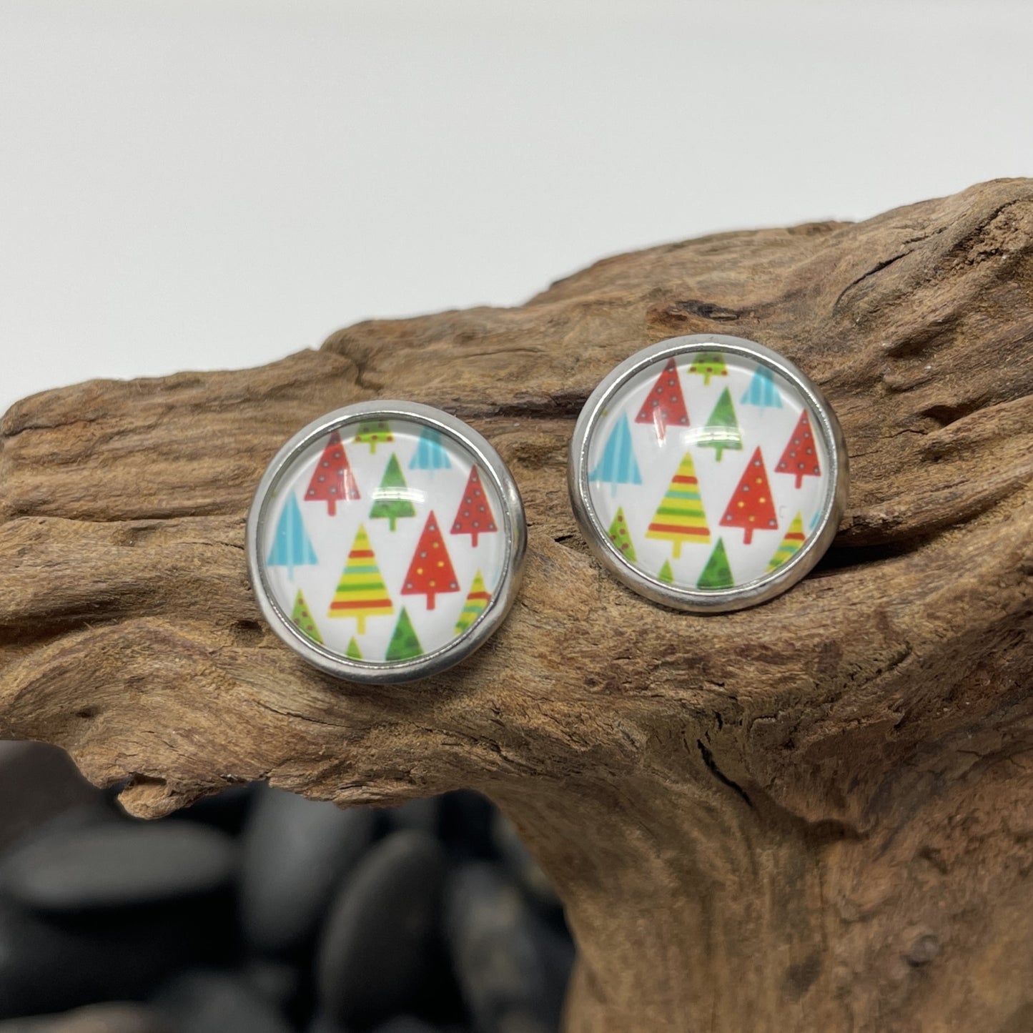 Glass cabochon studs - Christmas and New Years