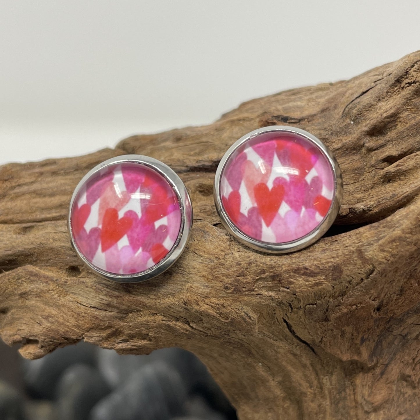 Glass cabochon studs - Valentine's Day