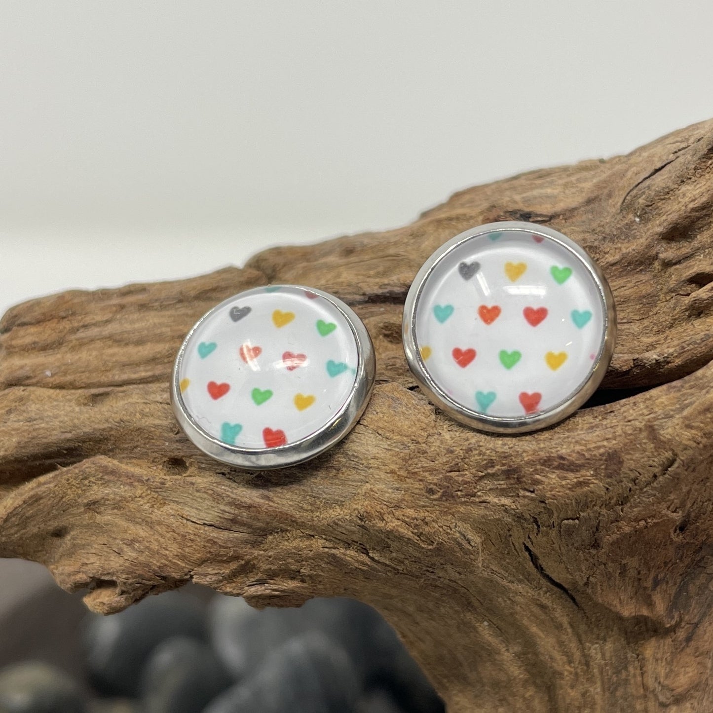 Glass cabochon studs - Valentine's Day