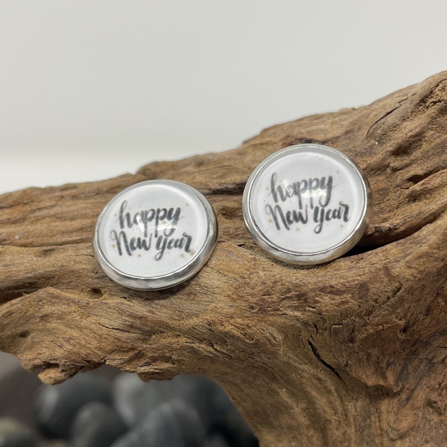 Glass cabochon studs - Christmas and New Years