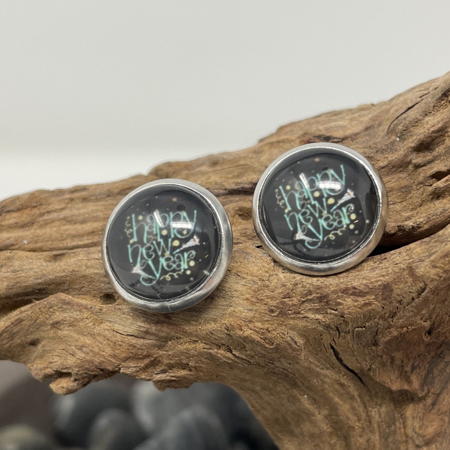 Glass cabochon studs - Christmas and New Years