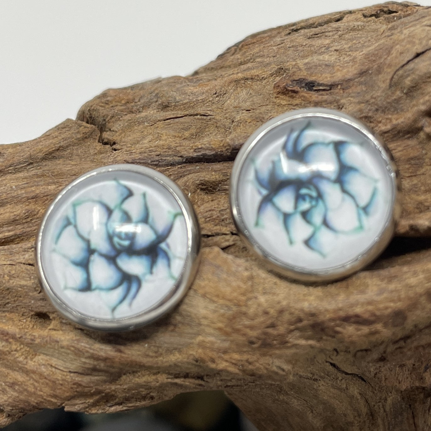 Glass cabochon studs - Animals and Plants