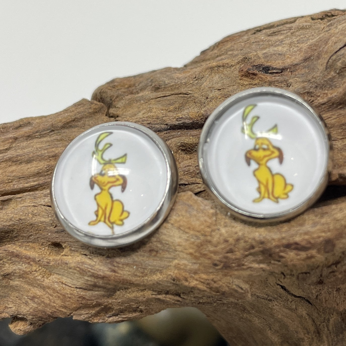 Glass cabochon studs - Christmas and New Years