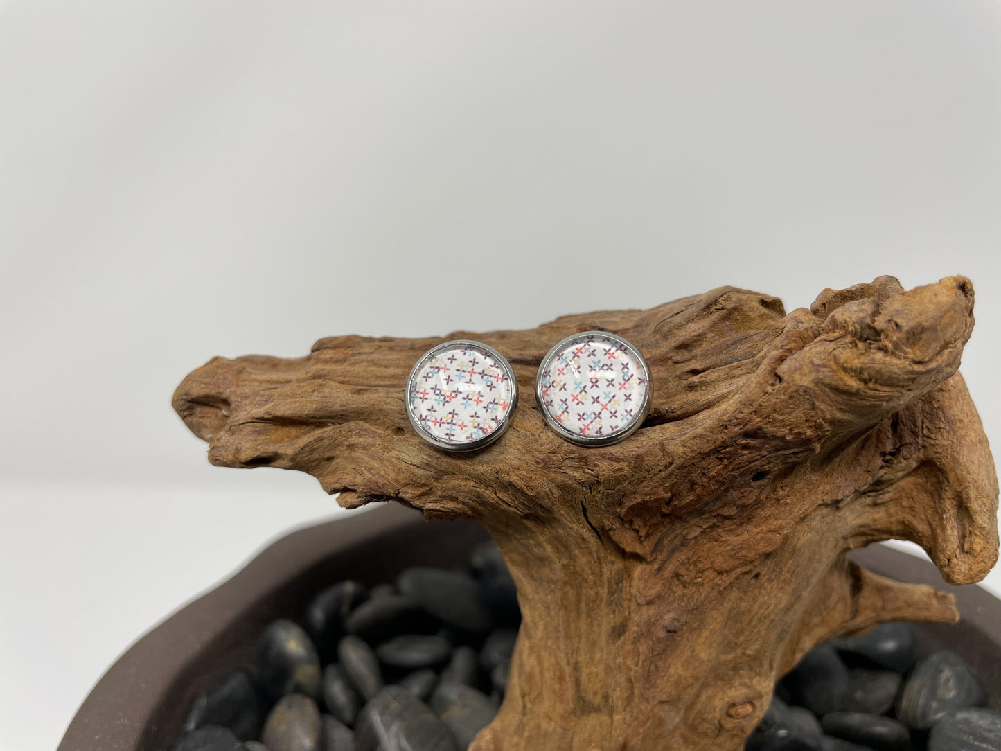 Glass cabochon studs- Patterns and words